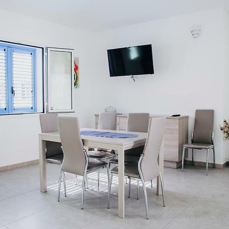Milva'S Apartment ล็อตโซไร ภายนอก รูปภาพ
